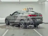 2022 BMW X6