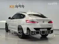 2022 BMW X4