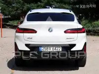 2022 BMW X4