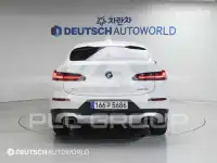 2022 BMW X4