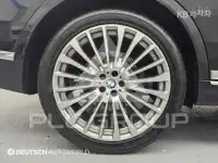 2022 BMW X7