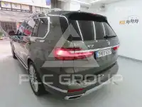 2022 BMW X7