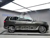 2022 BMW X7
