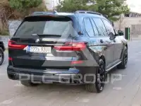 2022 BMW X7