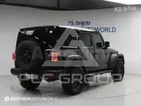 2022 Jeep WRANGLER