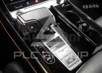 2022 Audi A8