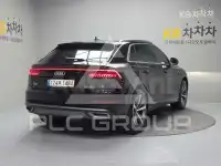 2022 Audi Q8