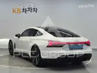 2022 Audi E-TRON