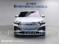 2022 Audi Q4