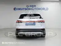 2022 Audi Q4