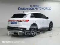 2022 Audi Q4