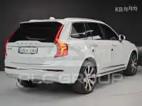 2022 Volvo XC90