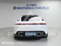 2022 Porsche Taycan