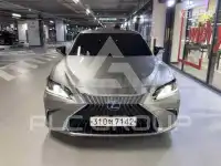 2022 Lexus ES