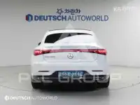 2022 Mercedes Benz Eqs