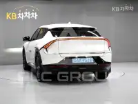 2022 KIA EV