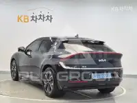 2022 KIA EV