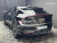 2022 KIA EV