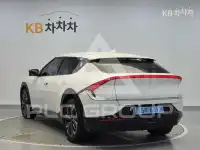 2022 KIA EV