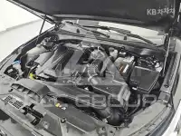 2022 KIA K8