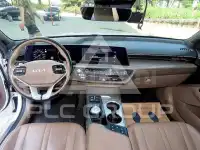 2022 KIA K8