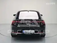 2022 KIA K8