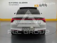2022 KIA K8