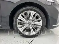 2022 KIA K8