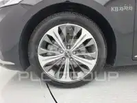 2022 KIA K8
