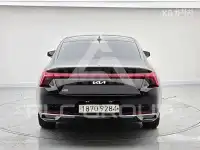 2022 KIA K8