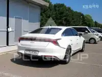 2022 KIA K8