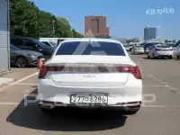 2022 KIA K8