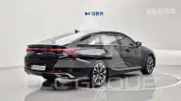 2022 KIA K8