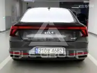 2022 KIA K8