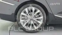 2022 KIA K8