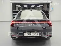 2022 KIA K8