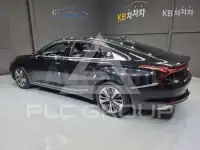 2022 KIA K8