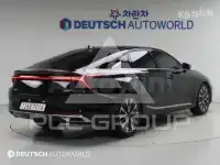 2022 KIA K8
