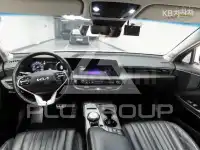 2022 KIA K8