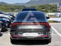 2022 KIA K8