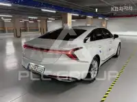 2022 KIA K8