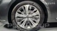 2022 KIA K8