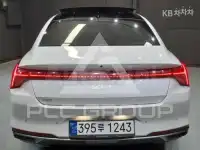 2022 KIA K8