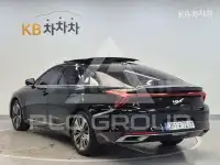 2022 KIA K8