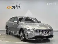 2022 KIA K8