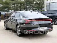 2022 KIA K8