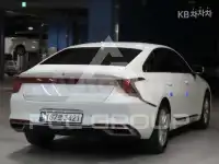 2022 KIA K8
