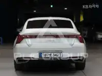 2022 KIA K8