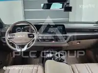 2022 KIA K8