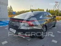 2022 KIA K8